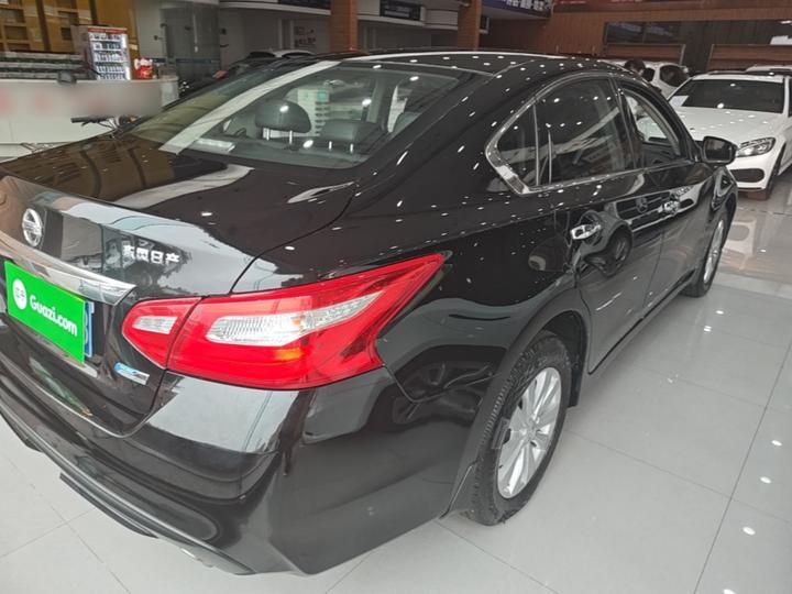 Teana 2016 Facelift 2.0L XL Comfort photo 6