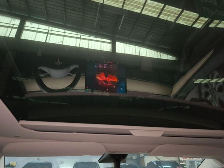 Model Y 2022 Facelift Long Range AWD photo 7