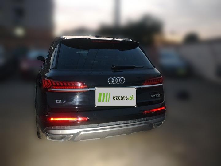 Q7 2023 45 TFSI quattro S line Sport photo 4