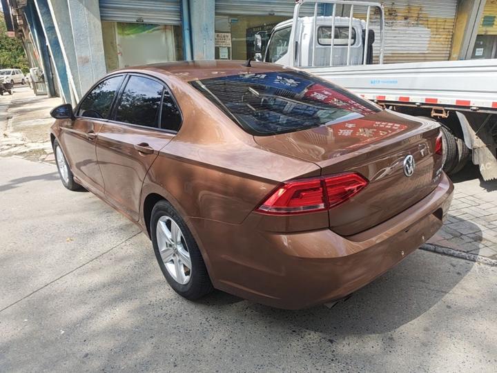 Lamando 2015 230TSI DSG photo 4