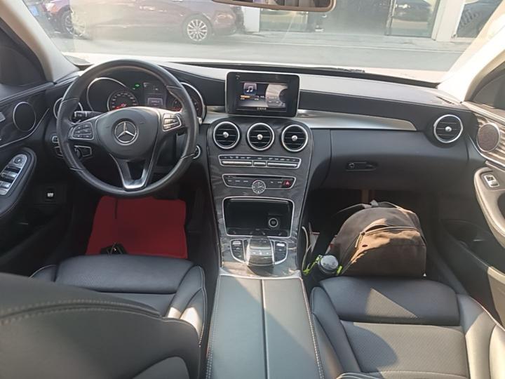 C-Class 2015 Facelift C 200 L Sport photo 5