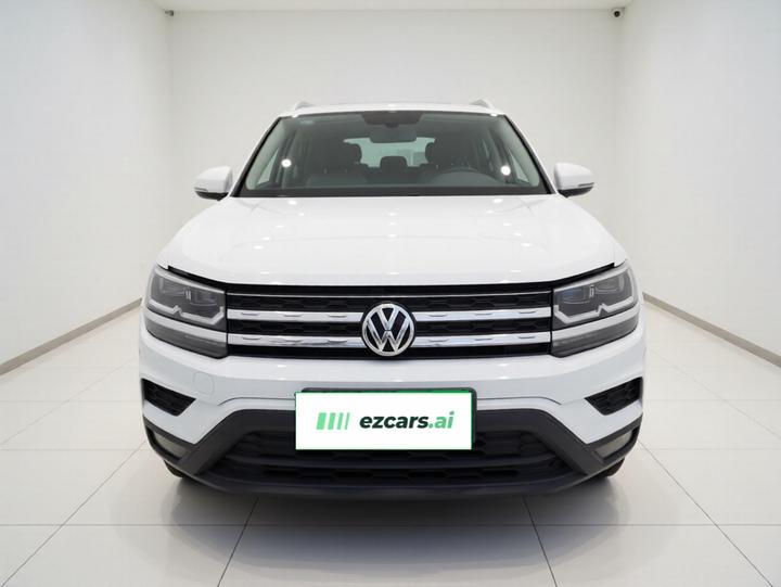 Tharu 2020 280TSI RWD Luxury China VI photo 2