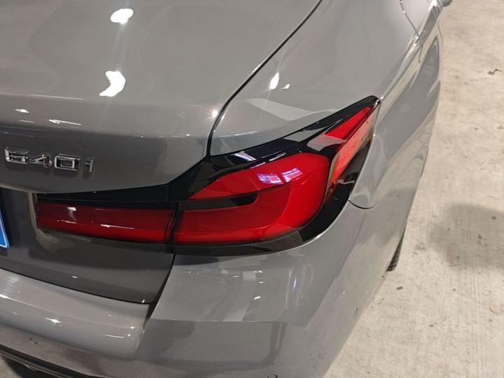 5 Series Imported 2022 Facelift 540i M Sport Package photo 7