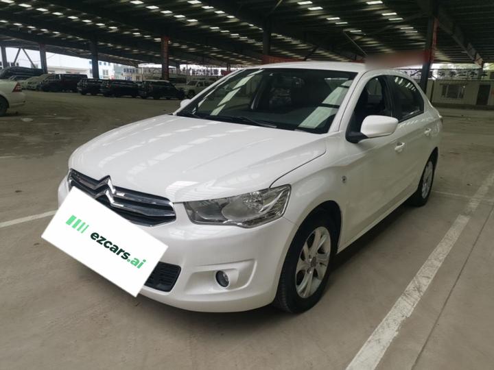 2015 1.6L MT Fashion