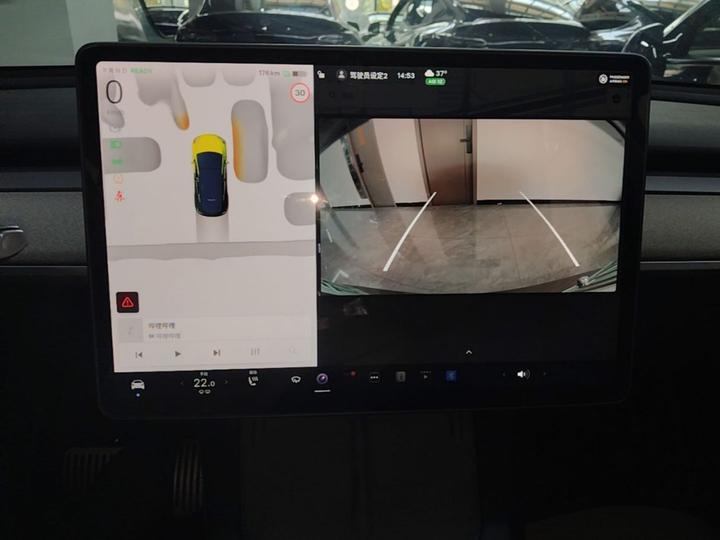 Model Y 2023 RWD photo 8