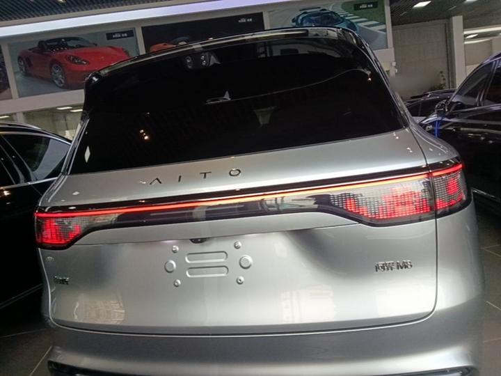 HIMA AITO M8 2025 EREV Max+ 53.4kWh 6-Seater 192-Line LiDAR photo 3