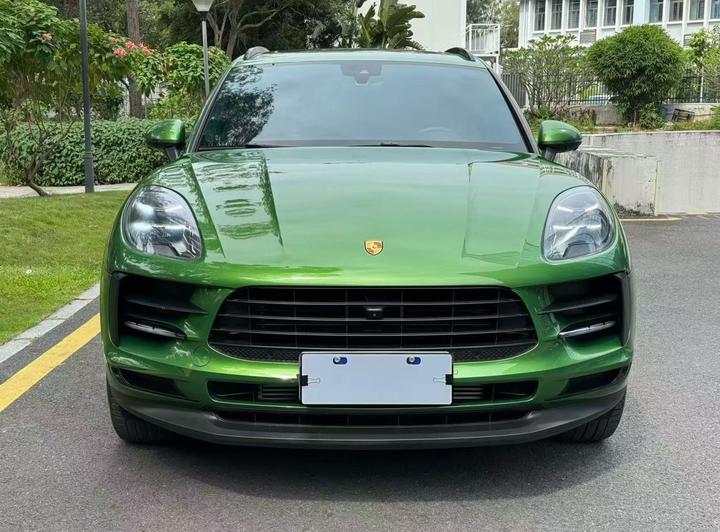 2020 Macan 2.0T photo 2