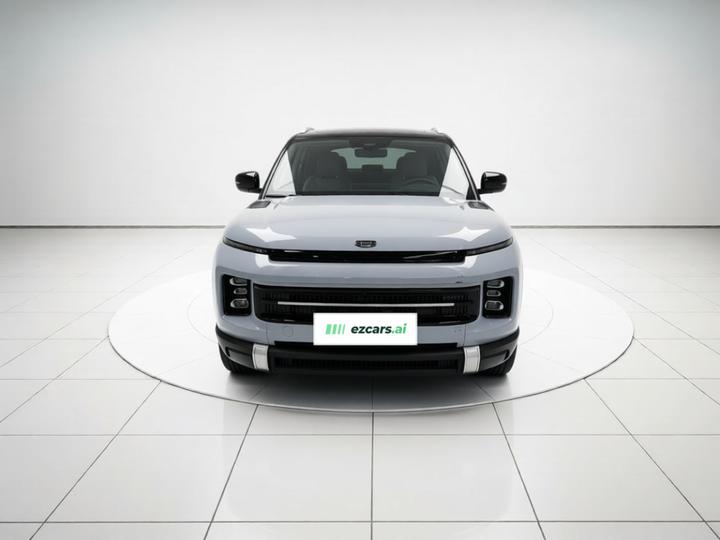 Geely icon 2023 1.5TD photo 2