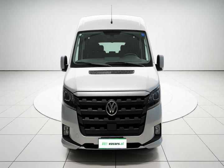 2024 View Pro 2.0T MT RWD Long Wheelbase 5/6/7/9-Seater photo 2