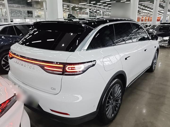 Leapmotor C11 2024 EV 580 Exclusive photo 6