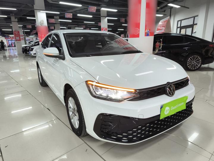 Lavida 2023 1.5L AT photo 3