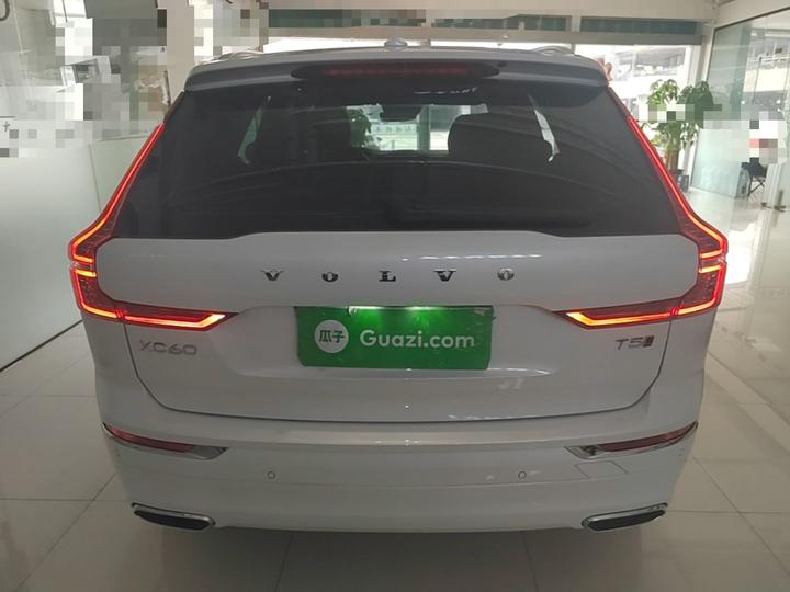 XC60 2021 T5 AWD Luxury photo 3