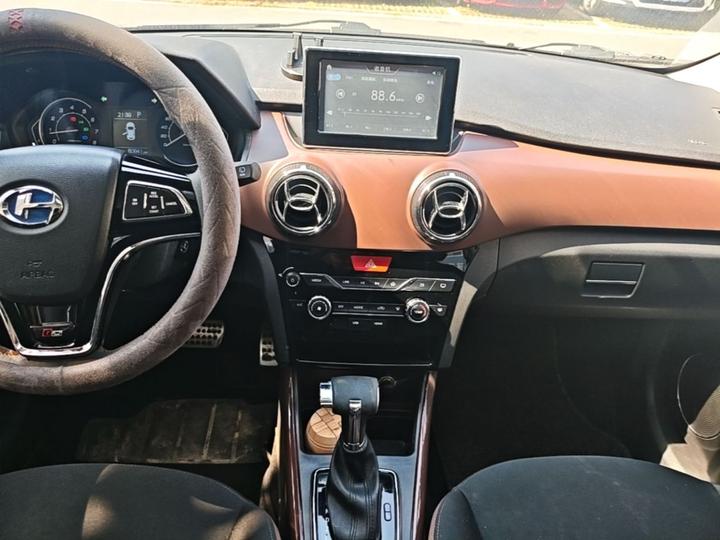 Changhe Q25 2017 1.5L AT photo 4