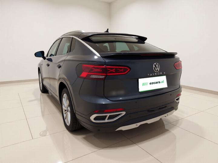 Tayron X 2020 330TSI RWD Premium Connected photo 4