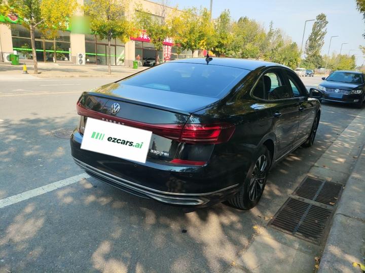 Passat 2023 280TSI Elite photo 4