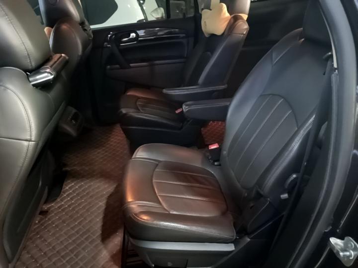 2014 3.6L RWD Elite Comfort photo 4