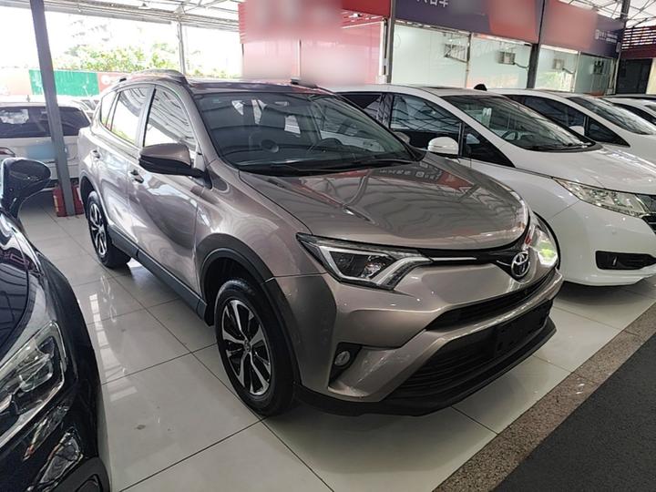 RAV4 2016 2.0L CVT RWD China V photo 3