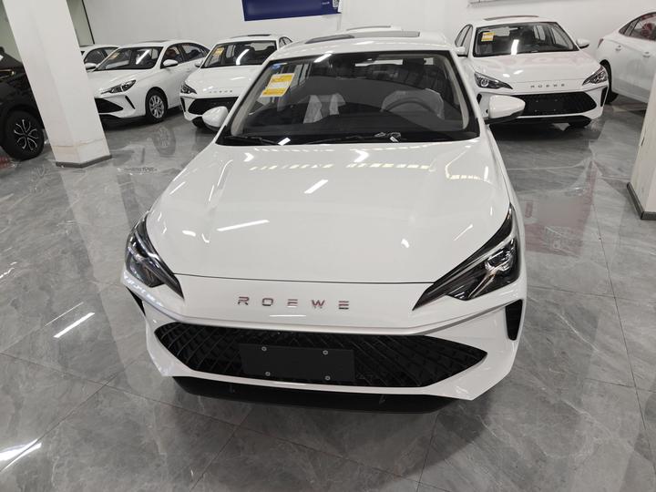 i5 2026 1.5L CVT Luxury photo 3