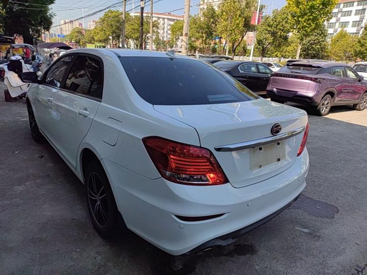 2016 1.5L MT Elite photo 4