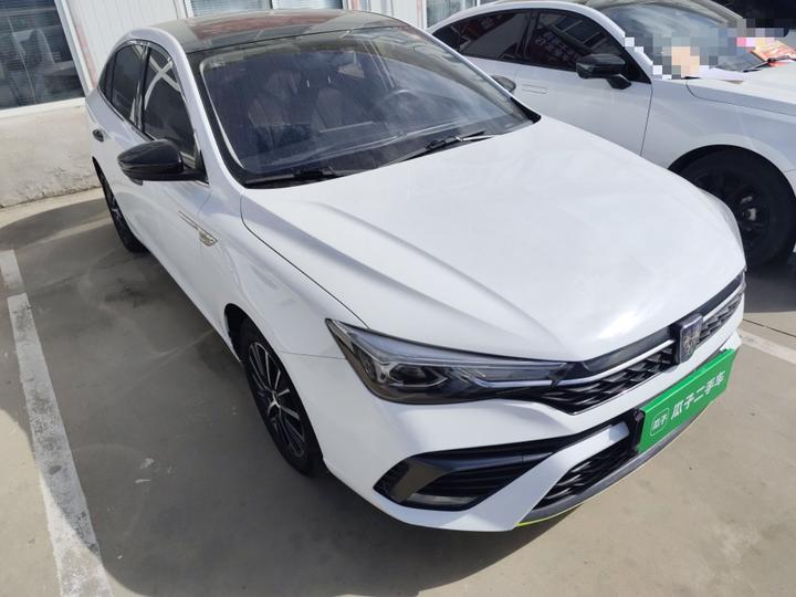 i5 2021 1.5L CVT Platinum photo 3