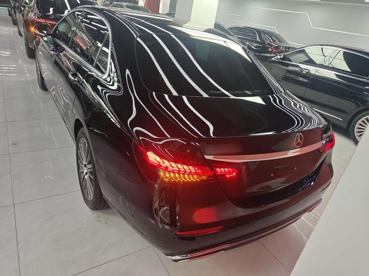 E-Class 2023 Facelift E 260 L photo 3
