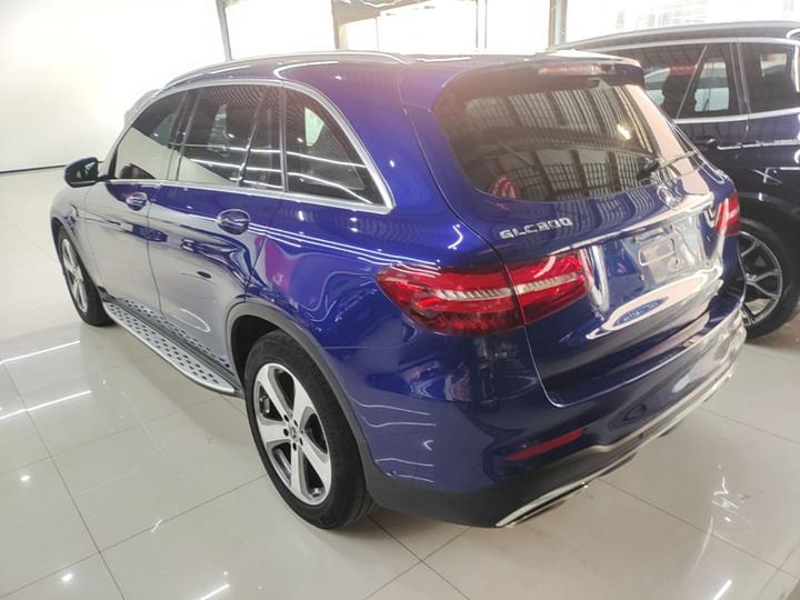 GLC 2017 GLC 300 4MATIC Dynamic photo 4