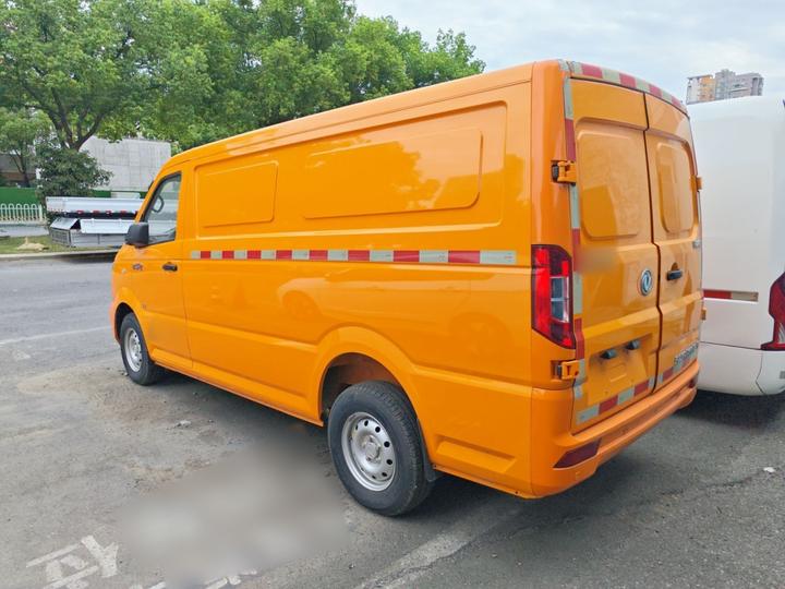 Yufeng EM26 2023 High Trim 41.86kWh photo 4