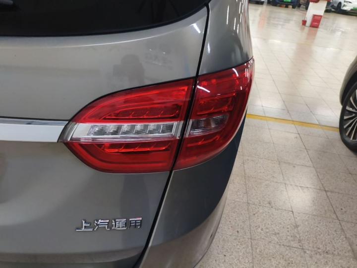 GL8 2018 28T Premium China VI photo 7