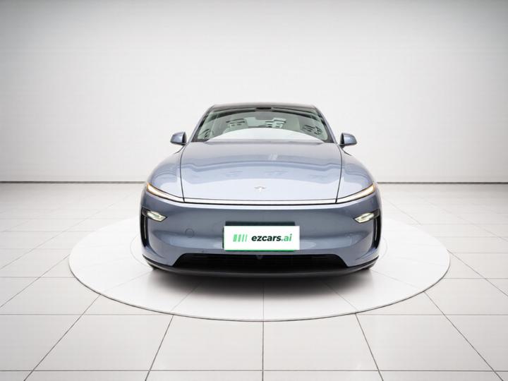 Model Y 2025 Long Range AWD photo 2