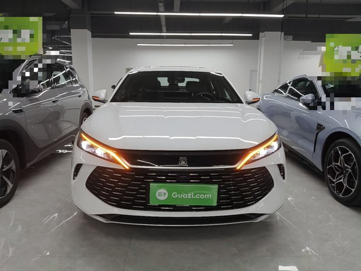 Qin L 2024 DM-i 120KM Leading photo 2