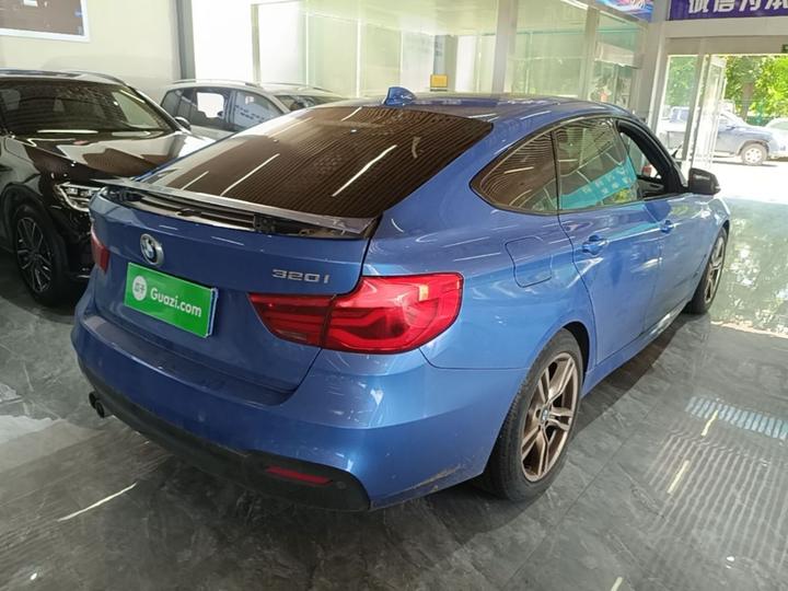 3 SeriesGT 2019 320i M Sport photo 4