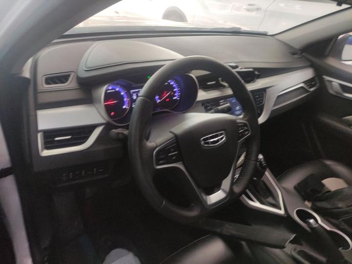 Vision 2020 Facelift 1.5L CVT photo 5