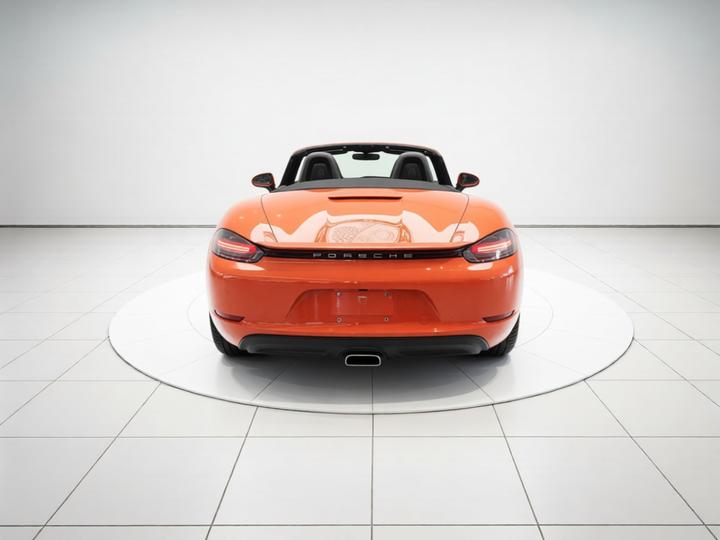 718 2018 Boxster 2.0T photo 3