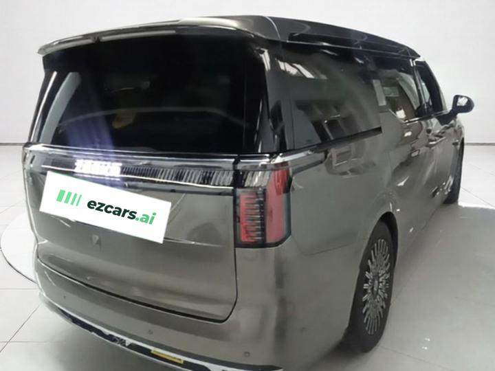 009 2026 7-Seater Ultra+ photo 4