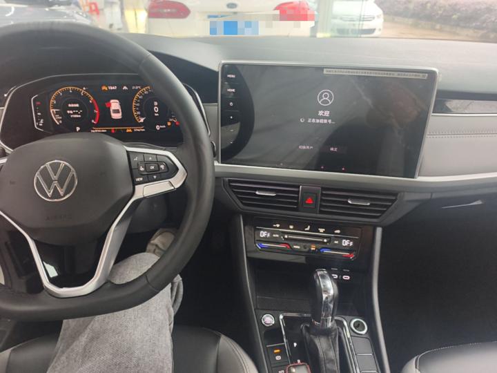 Bora 2023 280TSI DSG photo 5