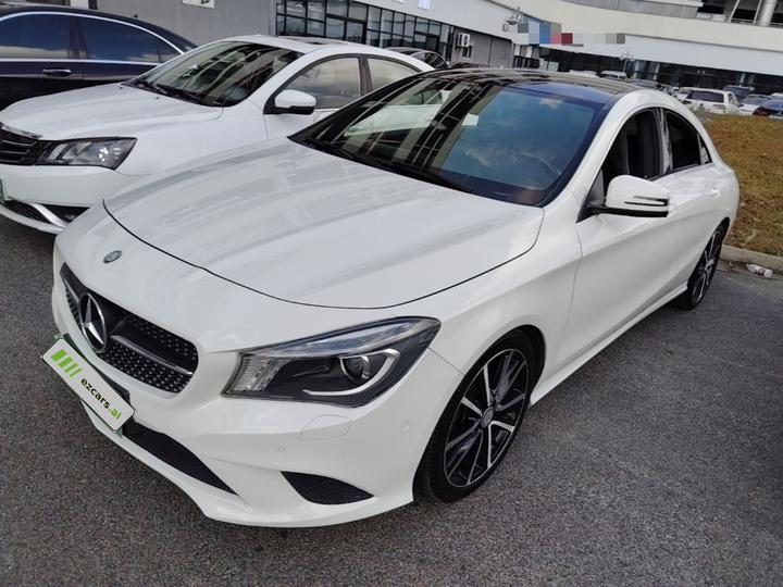 CLA 2016 CLA 200 Fashion