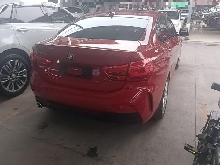 1 Series 2019 118i M Sport Package photo 4