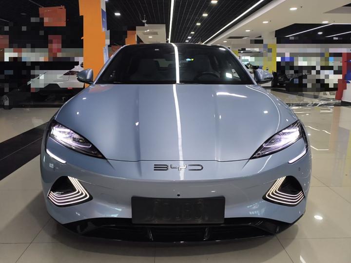 Seal 2022 550km Standard Range RWD Premium photo 2