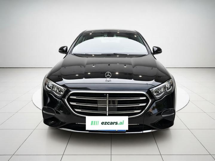 E-Class 2026 E 260 L Classic photo 2