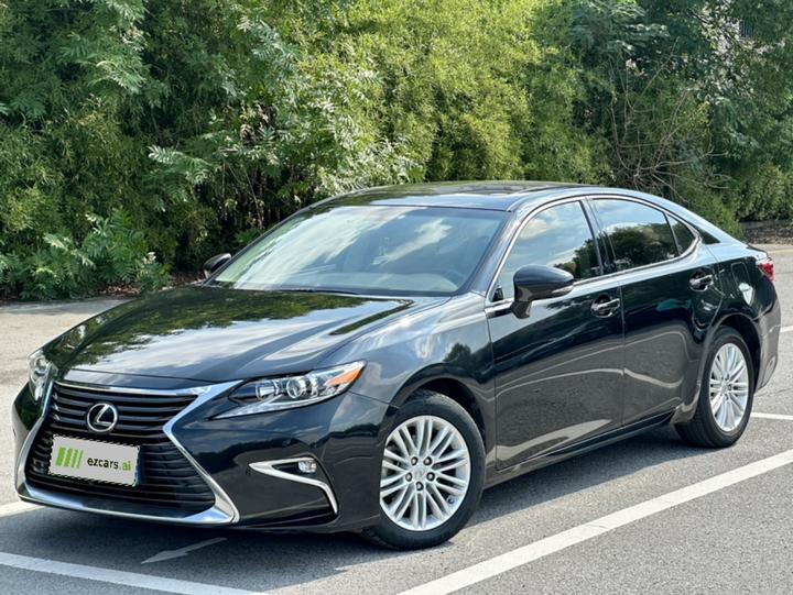 ES 2015 200 Elite