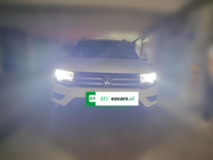 Tharu 2021 280TSI RWD Luxury PLUS photo 2