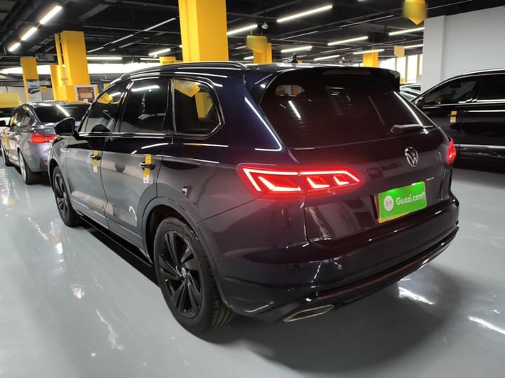 Touareg 2021 3.0TSI Sport Package photo 4