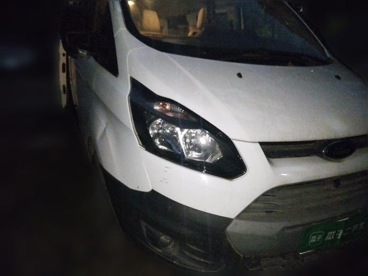 Transit 2019 2.0T Diesel Short Wheelbase 6-Seater China VI photo 3