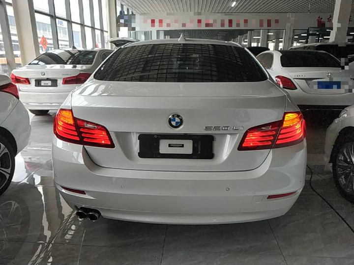 5 Series 2017 520Li photo 3