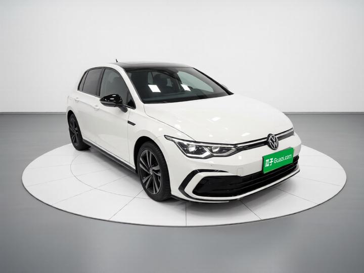 Golf 2023 280TSI DSG R-Line Lite photo 3