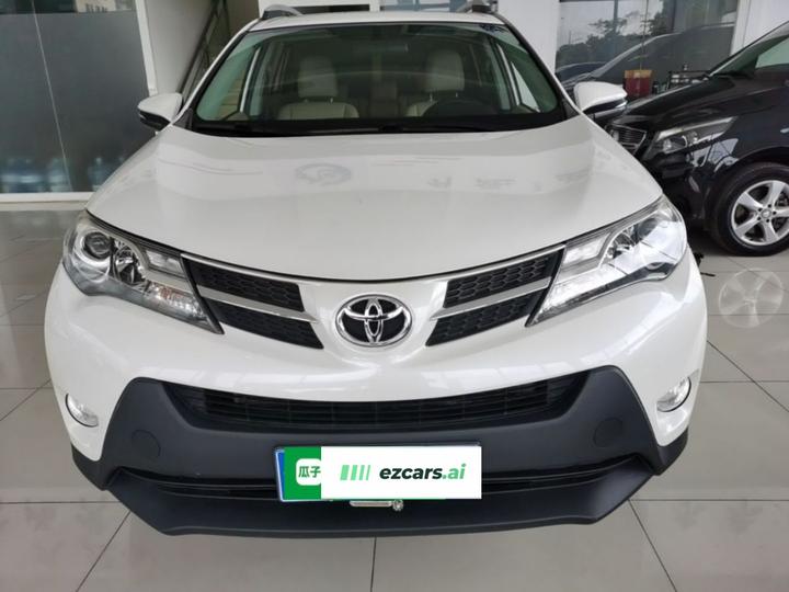RAV4 2015 2.0L CVT RWD photo 2