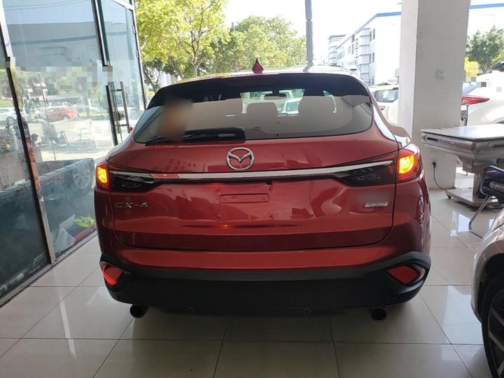 CX-4 2016 2.0L AT RWD photo 3