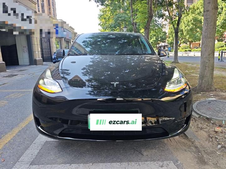 Model Y 2022 Facelift RWD photo 2