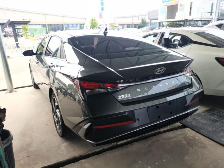 Elantra 2023 1.5L CVT GLX Elite photo 4