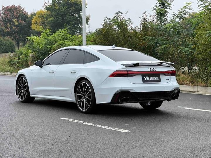 A7 2022 55 TFSI quattro Exclusive photo 6